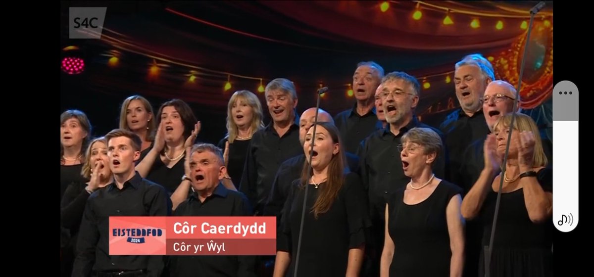 Côr Caerdydd tweet media