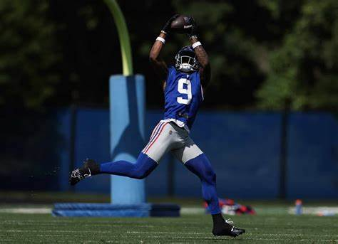 nflrums's tweet photo. Multiple #NFL scouts reportedly believe taking Marvin Harrison Jr. over Malik Nabers “will prove to be a mistake” for the #Cardinals. @NFLRookieWatxh https://t.co/w9fKdUCtBy