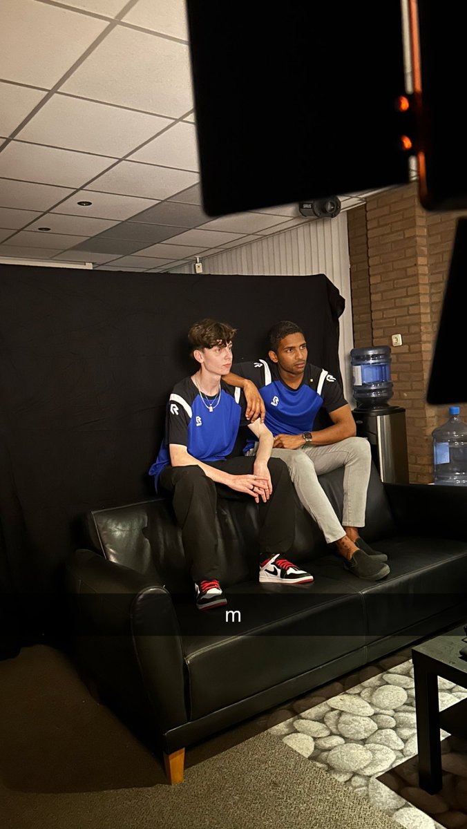 TeamSkepticGG's tweet image. Photoshoot day for the team!💙
Sneak peak👀👀