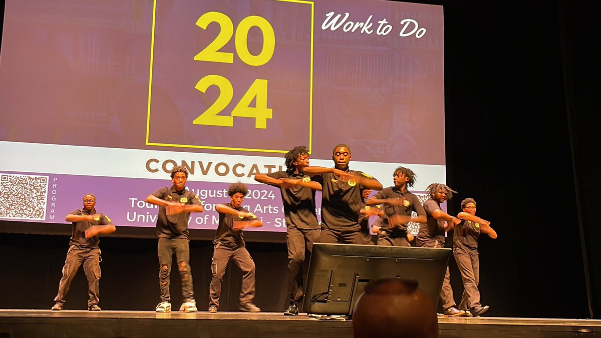 RGHS_official's tweet image. Big shoutout to our amazing students and staff for making this year’s annual convocation a memorable one! Your talents and enthusiasm have truly set the stage for a fantastic new school year. Here’s to new beginnings and great achievements ahead!💛💙💛💙#viewtime #ramily