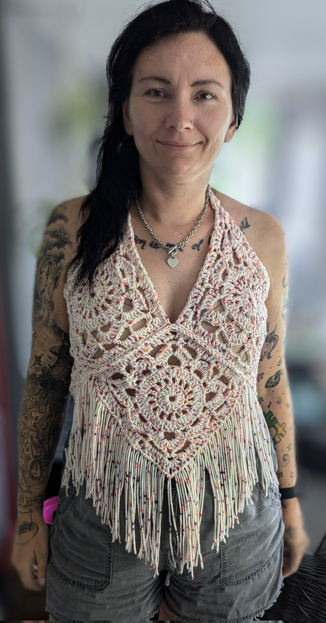 2 pic. Some tops I handmade, crochet. Having fun in life, cos I'm in my granny era! 💋💋💋 https://t.co/mjLYbtf1VB