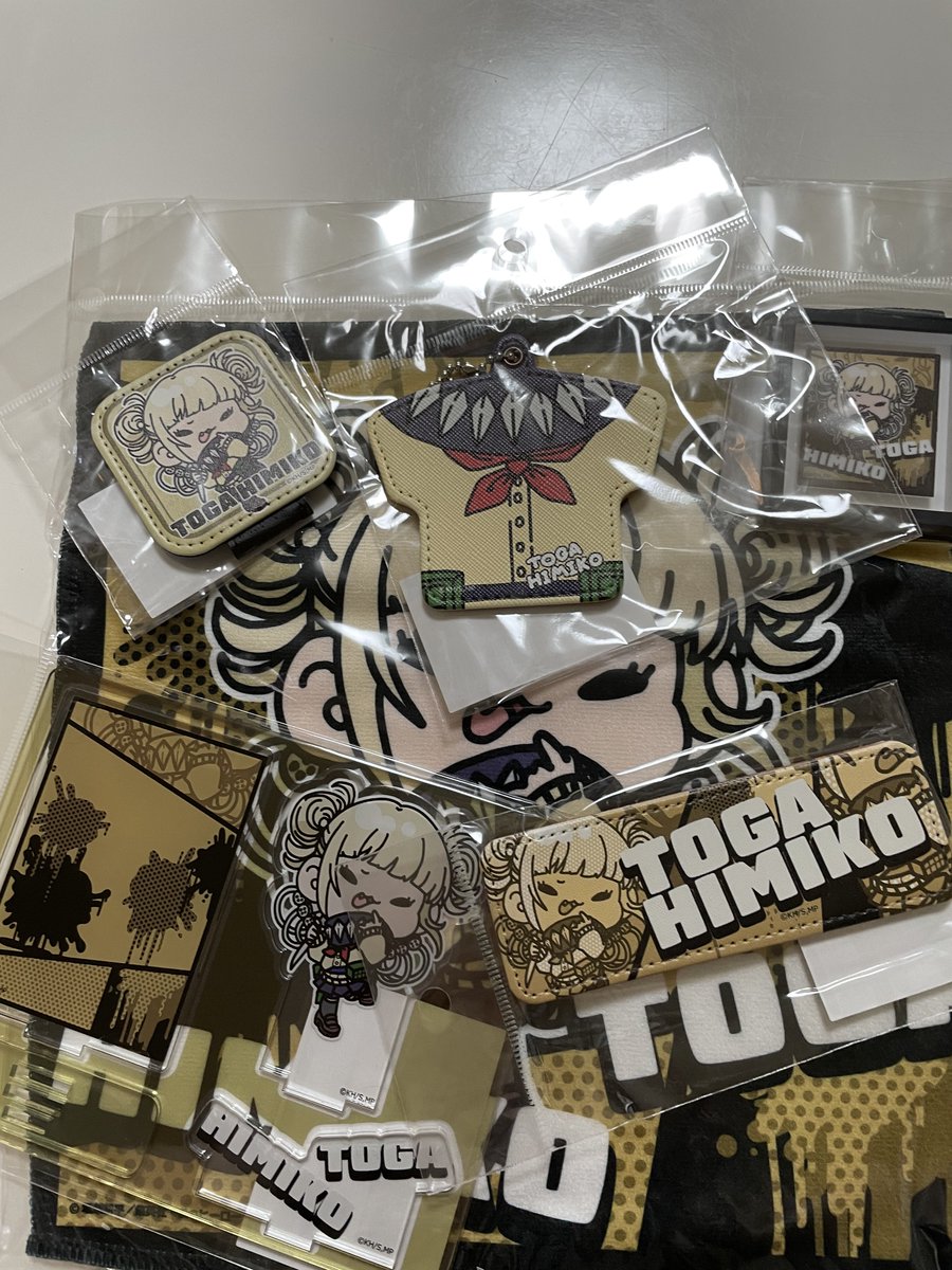 togaLuv328's tweet photo. 購入品紹介❤︎
#mochocho シリーズ
#TOHOanimationSTORE
#ヒロアカ #トガヒミコ #MyHeroAcademia https://t.co/uUyksWtJzy