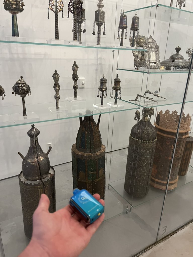 awaitingtrial's tweet photo. Showing my blue ice geek bar the artifacts https://t.co/Uxr6UssAqY