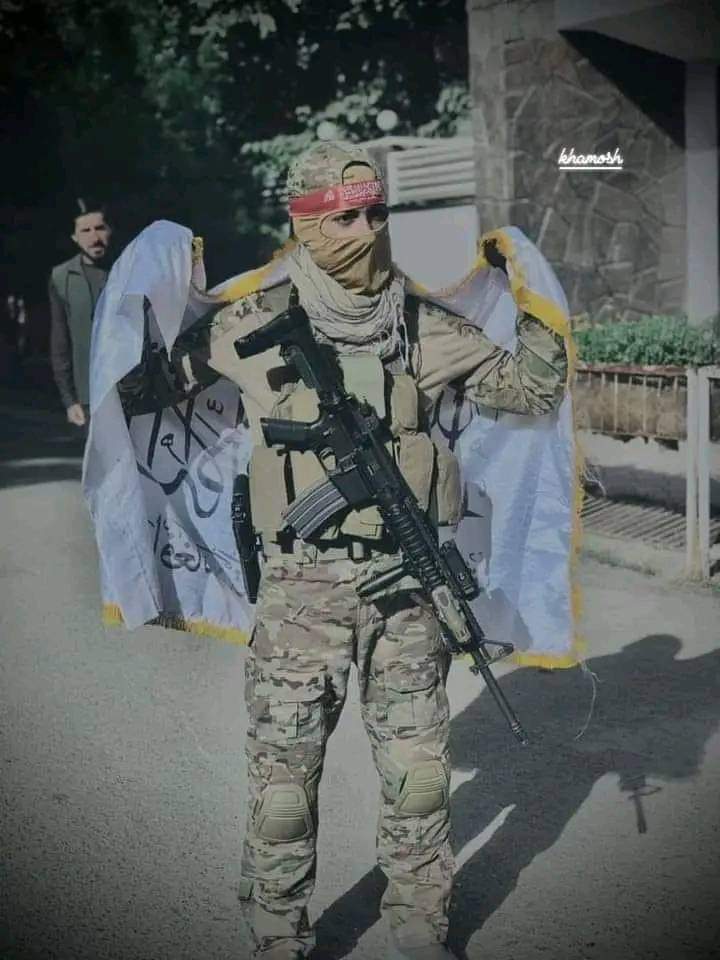 پداسې حال کې د استقلال ورځې ته ور نږدې کېږو، چې امارت دری کاله کامیاب مزل کړی، پوره حاکم دی او په مختلفو مجالونو کې د پام وړ بریاوې لري
د "اسلامي نظام" د قیام او بریا ورځې ته یوازې ٤ ورځې باقي پاتې!
