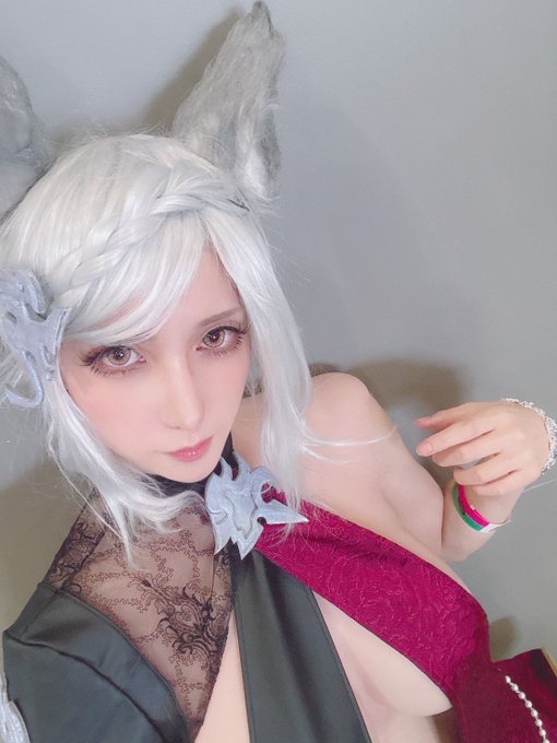 コミケ設営完了!
東7号館u16a「euphoria」さんのスペースにて委託でグラブルの新刊を置かせていただいております!!!
まりあさん(@maria_e_cos )の新刊マストチェックだぜ!
よろしくお願いします!!!
#C104 