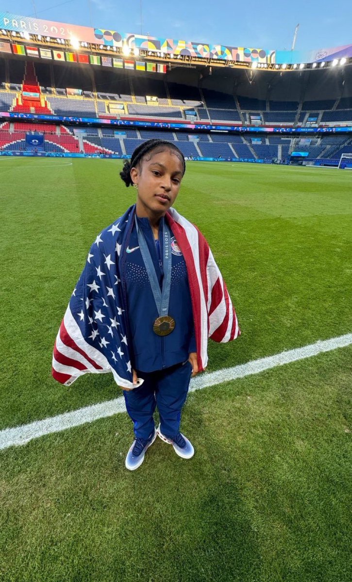 Still in awe of this moment! This is definitely one for the books. Croix has been a rookie for almost six months and now has added another title Olympian Gold Medalist. She’s been grinding for years and fought so hard to get here. Proud is an understatement!🥹⚽️🥇🔥#Paris2024