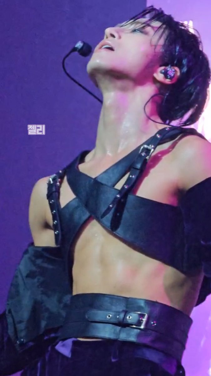 jellybyeol__'s tweet image. 240810 #성화 
?!?!!?!!!!!!??!!??!!??!??!