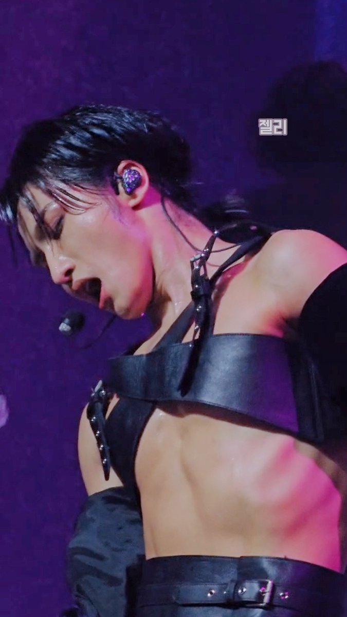 jellybyeol__'s tweet image. 240810 #성화 
?!?!!?!!!!!!??!!??!!??!??!