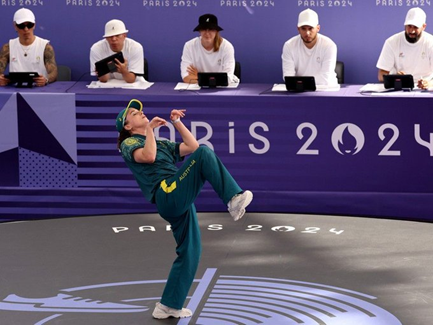 MIGSOJO's tweet photo. ¿Por qué está breaking (breakdancing) en los JJ. OO.?
¿Y por qué no estará en 2028? https://t.co/ywgHhT0YVy
