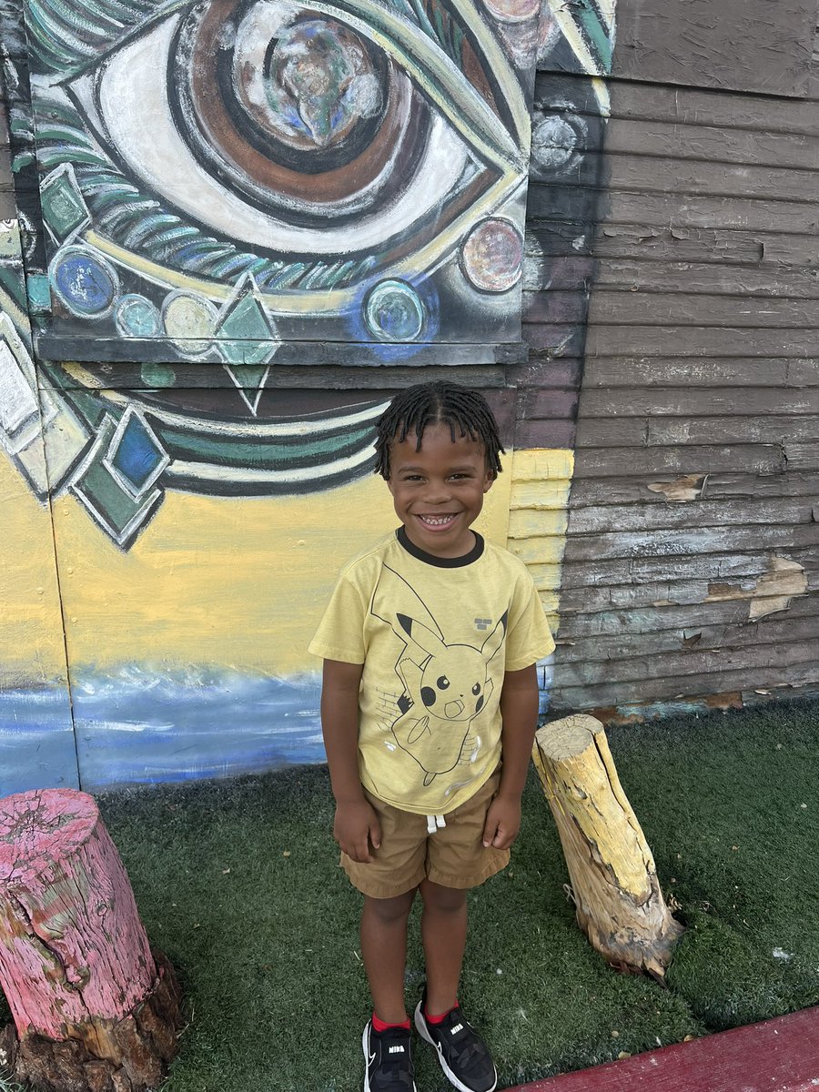_RavenMJ's tweet photo. My baby started his loc journey yesterday😭🫶🏾 he has said for awhile that he wanted hair like mommy and daddy and nowwwww he’s joined the locd club! 🥰 #KidsWithLocs https://t.co/JNw2Rqs2GH