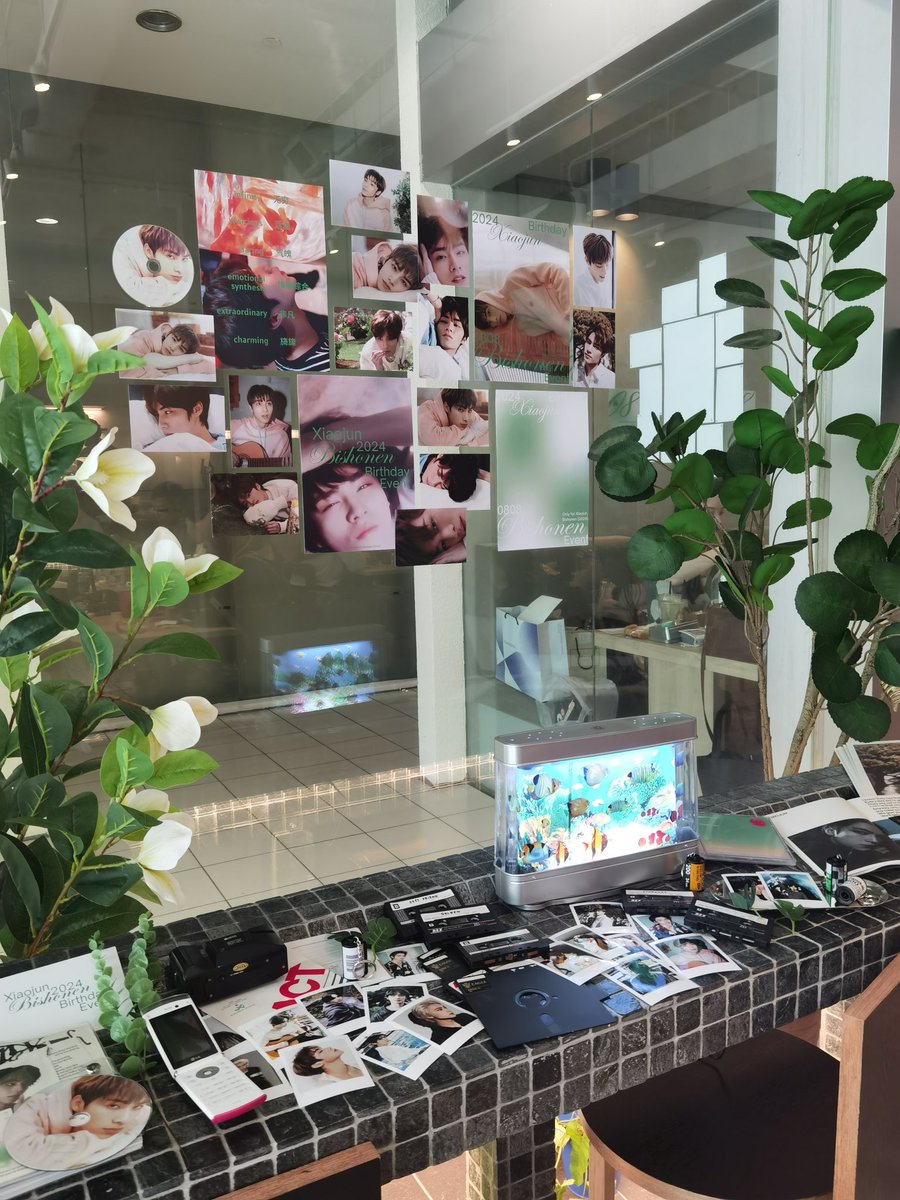 had such a great time here catching up with oomfs yesterday!
 a special thanks to the hardworking crew that set up the event beautifully ❤️

#Bishonen0808