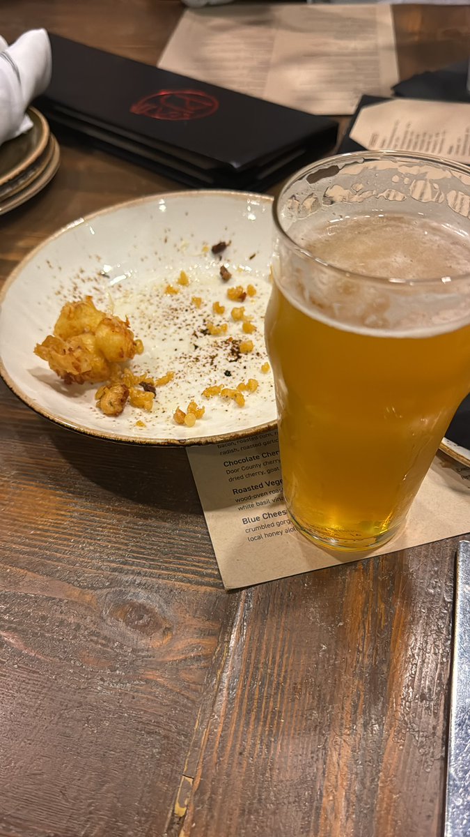 davidhogg111's tweet photo. A Spotted Cow beer and cheese curds. 
The perfect way to end a door of Wisconsin door knocking for @voteshankland https://t.co/xAlAexqWto