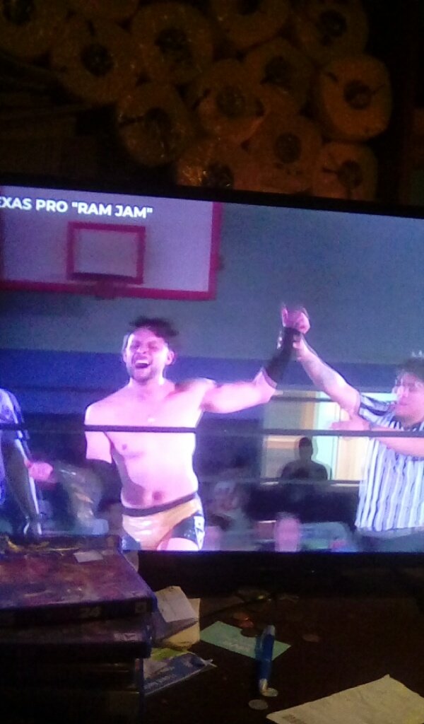thepeachy16's tweet photo. He has Done It again. For The 5th Time @MHisTheShow Is Once again @NewTexasPW Lonestar Champion defeating a hell of a champion in @_Diego_DLC #RamJamtx https://t.co/EkY4eAIl8K