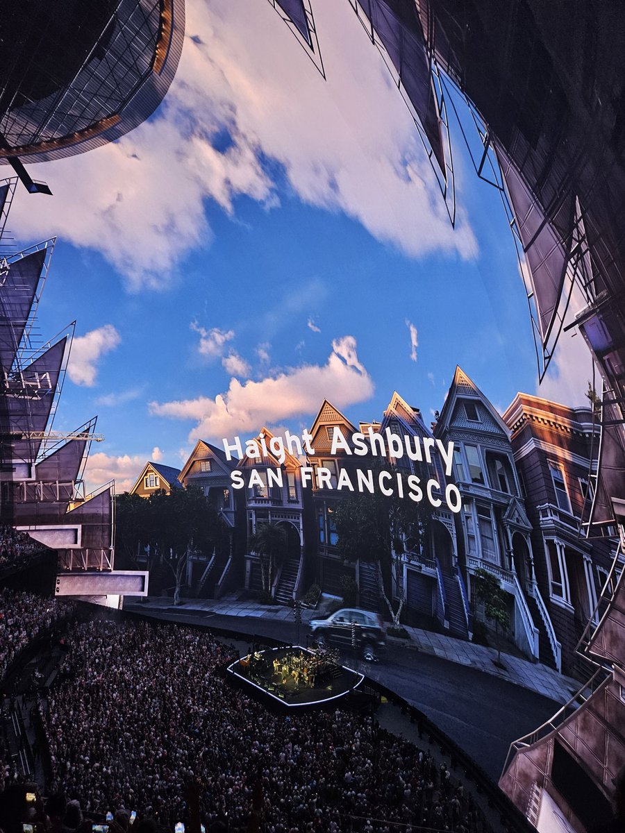 Concert_People's tweet image. one last blast off.....
Roll away that dew 
#DeadForever #FinalWeekend ✌️⚡️💀🥀🎶 🪩💃✨️🔮🫶