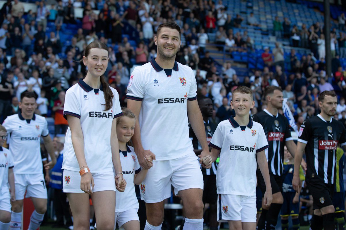 Brad Walker tweet media