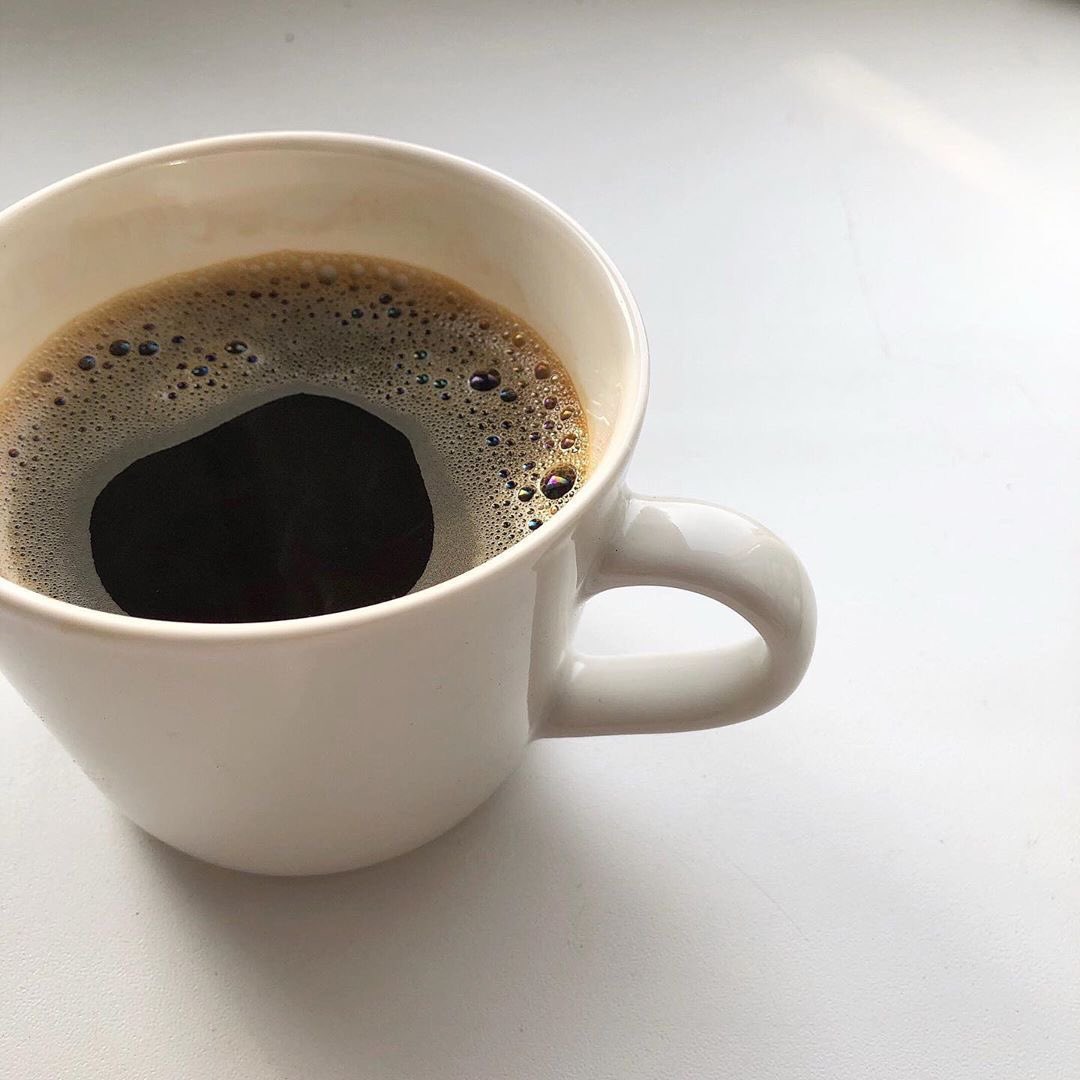 +kahvaltı ettin mi 
-evet 

kahvaltı;