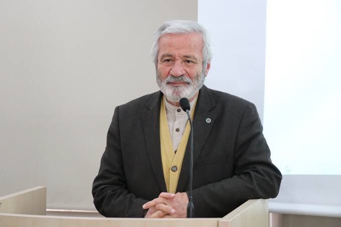 Bir süredir tedavisi devam eden Şeref Başkanımız D. Mehmet Doğan göçünü topladı, Hakk’ın rahmetine kavuştu. Cenaze namazı 12 Ağustos 2024 Pazartesi günü ikindi namazını müteakip Hacı Bayram-ı Velî Camiinde kılınacaktır. Ülkemizin başı sağolsun.