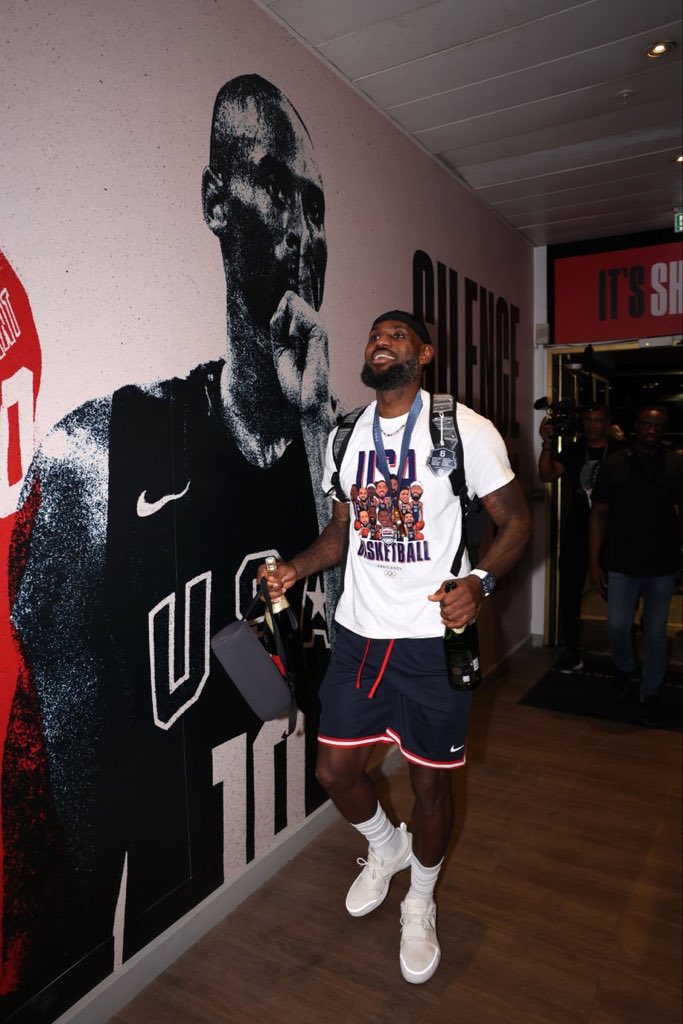 FOR KOBE! 🐍♾️💜