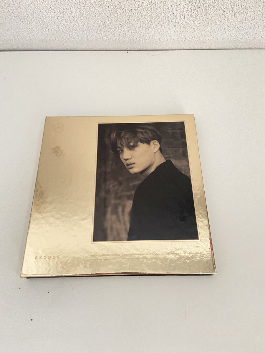 kimmheeya's tweet photo. ปล่อย 2 อัลบั้มนี้คับ ต้องย้ายถิ่นฐานจำเป็นต้องปล่อยของสะสมงับ อยากให้น้องไปอยู่กับคนที่ดูแลได้

อัลบั้ม Overdose - แถมการ์ดจงอิน
อัลบั้ม Exodus - แถมโปสเตอร์จงอินใหญ่เท่าตัวจริง

ราคา 500 บาท
ทั้งสองออเดอร์เค้าแถมพวกการ์ดสะสมที่ไม่ออฟฟิเชียลให้เยอะๆเลยงับ

#ตลาดนัดEXO #exo #KAI https://t.co/cPVGnvw3N1