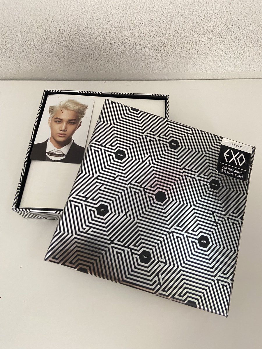 kimmheeya's tweet photo. ปล่อย 2 อัลบั้มนี้คับ ต้องย้ายถิ่นฐานจำเป็นต้องปล่อยของสะสมงับ อยากให้น้องไปอยู่กับคนที่ดูแลได้

อัลบั้ม Overdose - แถมการ์ดจงอิน
อัลบั้ม Exodus - แถมโปสเตอร์จงอินใหญ่เท่าตัวจริง

ราคา 500 บาท
ทั้งสองออเดอร์เค้าแถมพวกการ์ดสะสมที่ไม่ออฟฟิเชียลให้เยอะๆเลยงับ

#ตลาดนัดEXO #exo #KAI https://t.co/cPVGnvw3N1