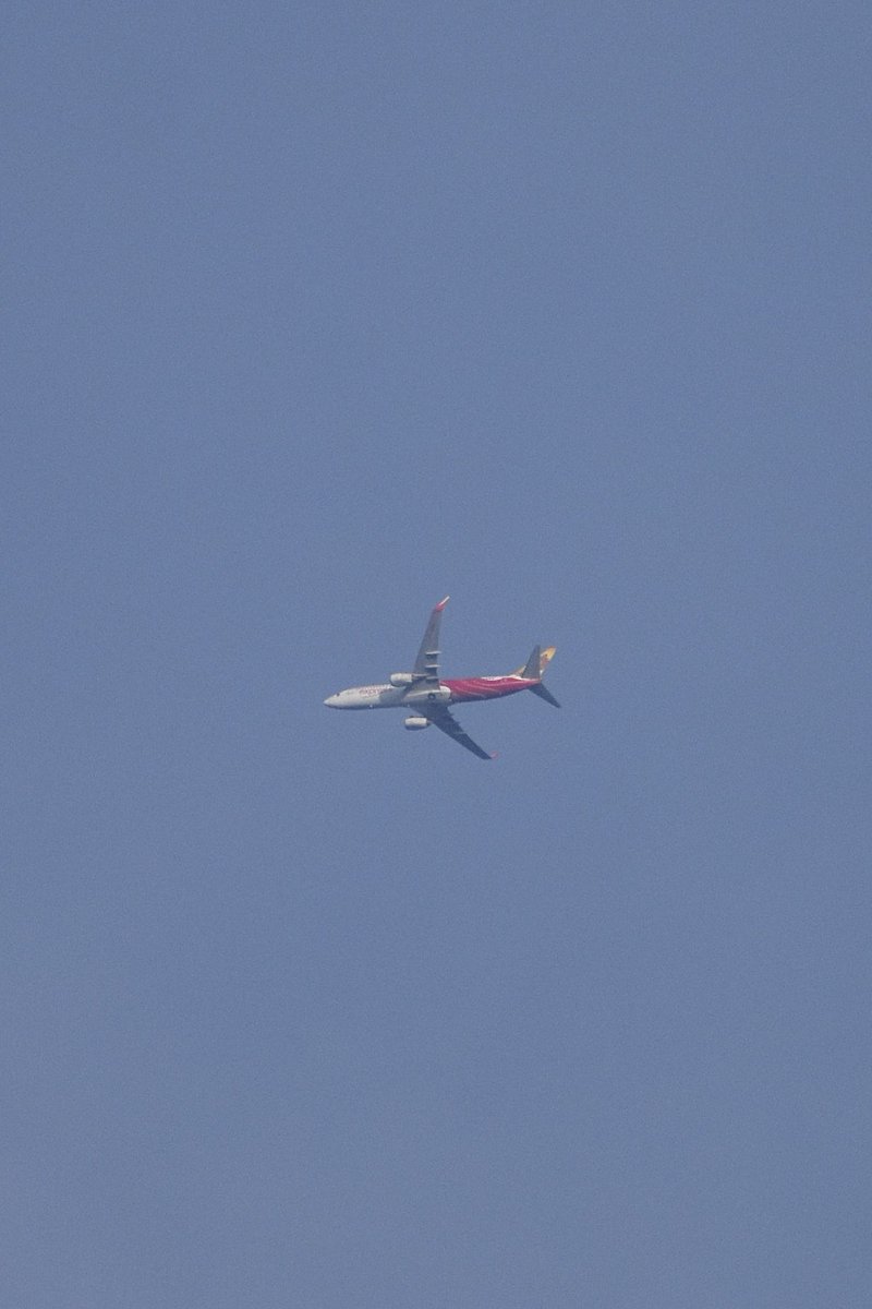 vinyasvk's tweet photo. #AIX fever🥳
@AirIndiaX IX814 registered VT-GHB performed a single holding pattern over the Karavali coast, after a 3hr long light from @DXB https://t.co/LoessAUvy7