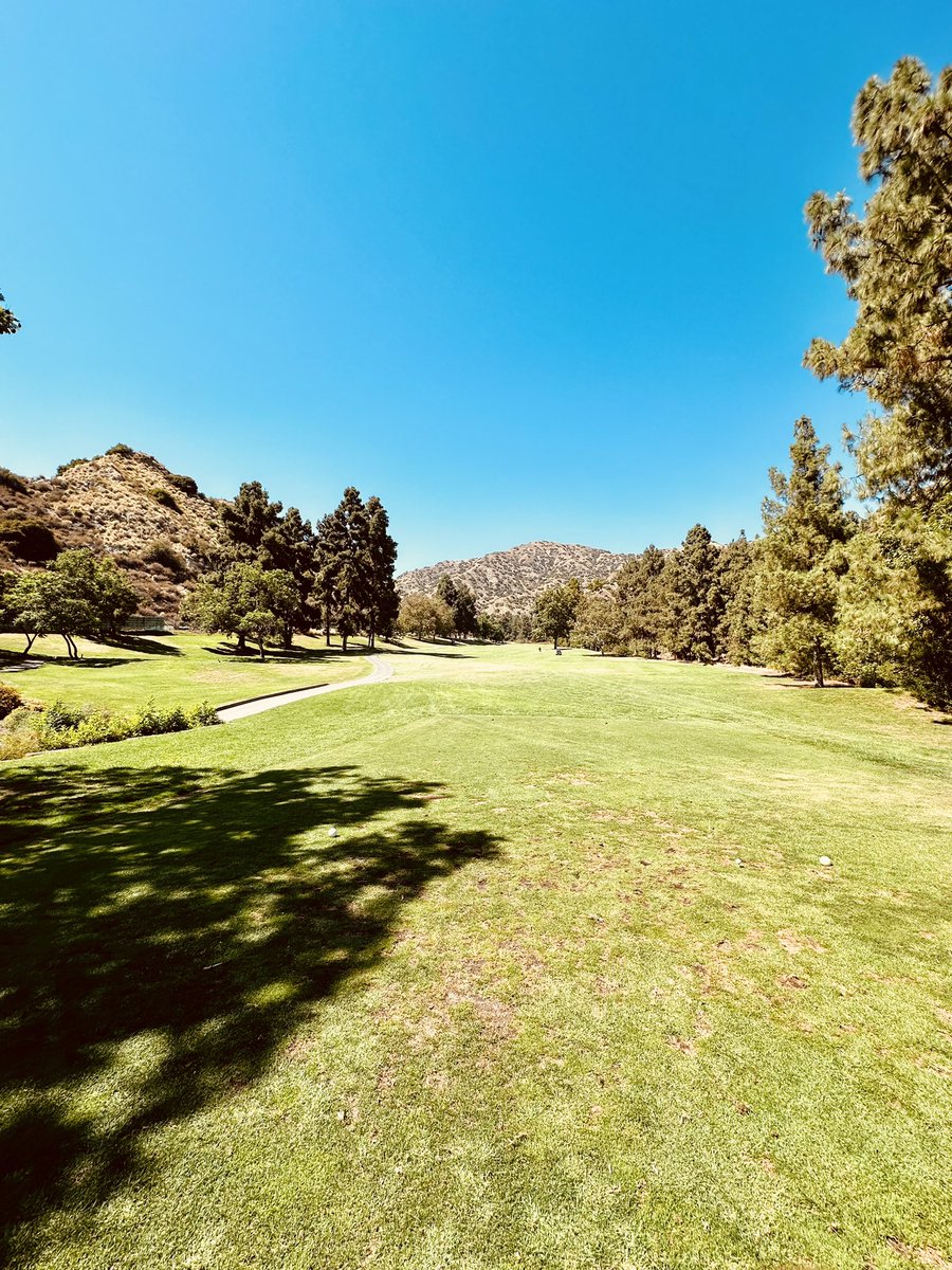 ijayd32's tweet photo. #GolfDates with Nay Woods https://t.co/YuSiaRGIur