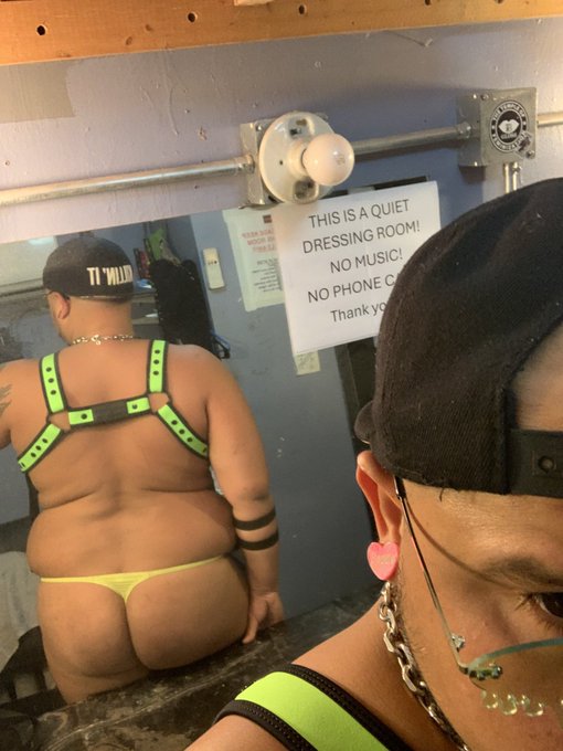 Watch The Meaty Joey™️'s leaked NSFW photo on TwXstars