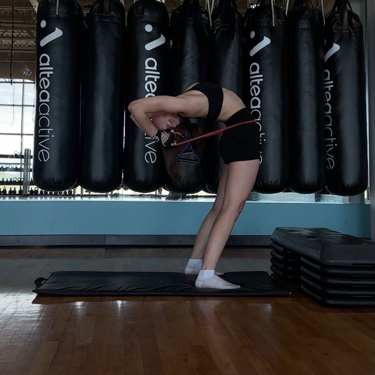 annafit_co's tweet photo. More practicing💦 #contortion #contortiongirl #backbends #stretching #flexibility https://t.co/FLsBAr6afP