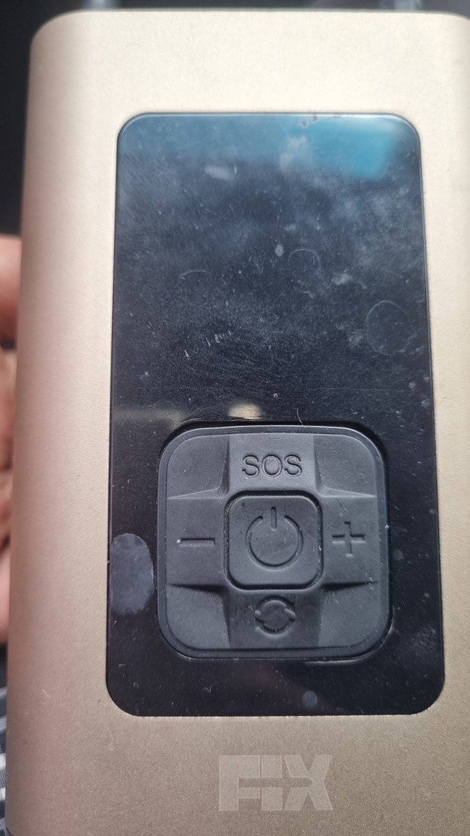 '지상' 충전시설 설치 지원하고, 전기차 '배터리 정보'
과충전 차단장치와 과열차단장치 필요하다  안그럼 폭팔한다  
내 방데리도 자동 차단 안했으면 폭팔했다   자동차단으로 폭팔을 면한 공기 주입기인데 이런 기술 차에다 못하는 이유는? ㅋ 까다가 서버린다 ㅋ