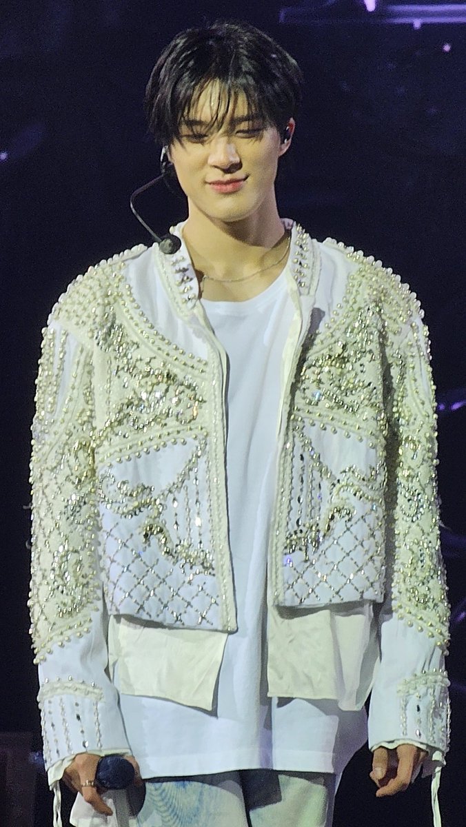 FeVee_I_P's tweet photo. #JENO #NCTDREAM_THEDREAMSHOW3_MANILA #nct https://t.co/dHPZu6LEUy