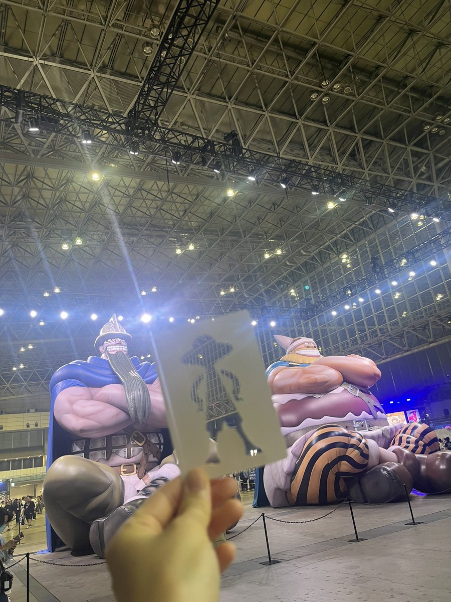 mmmmm_35's tweet photo. 最推しのジンベエ🥰
色んなルフィが撮れたので満足満足！
#ONEPIECEDAY https://t.co/N5zLnuBK8b