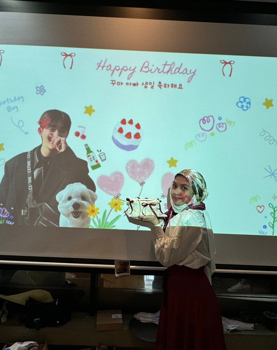 bobodehannie's tweet photo. Seru bgtttt🍒

Thanks to kakak kakak @kyeoranghaee @kwonieboo @misyelglra @sunshanniie_  #CherryDelight https://t.co/xRGzd5NUoY