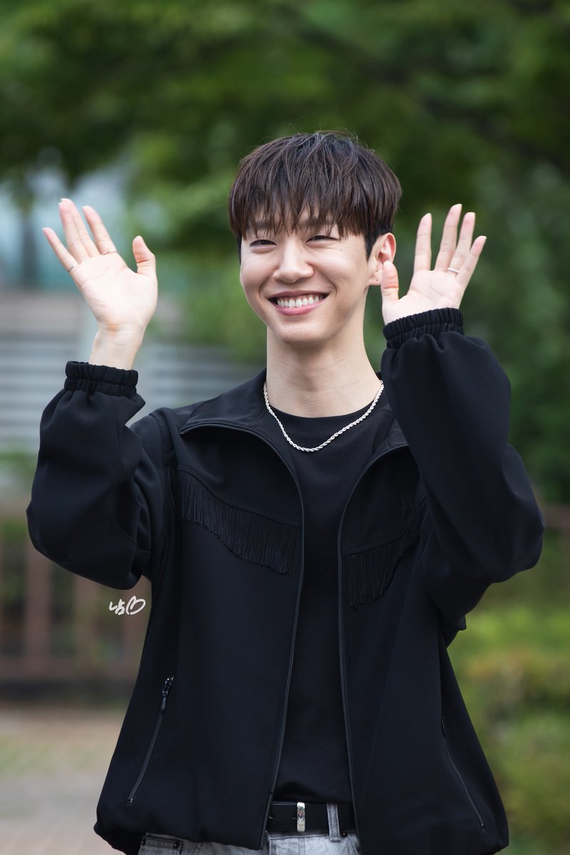 남이’ DHJY ☾ tweet media