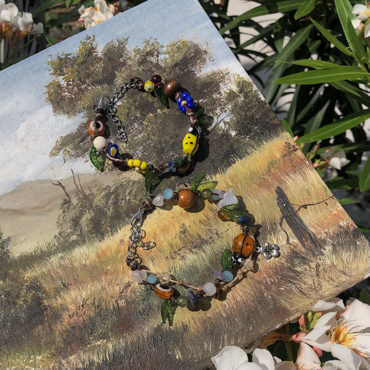 (🍊💐) กำไลเชือก ทุกเส้นความยาว16cm. (+5cm โซ่ปรับ)

มีแบบละ1เส้นนะคับ
1. 149
2. 149
3. 139
4. 139

ค่าส่ง🌼 40 flash/ems

🍊สามารถรีเมค (ไม่เหมือน100%นะคับ) หรือจะคัสตอมงานประมาณนี้ได้เหมือนกันคับ

#กำไล #กำไลข้อมือ #กำไลลูกปัด #กำไลเชือก #กำไลเชือกเทียน