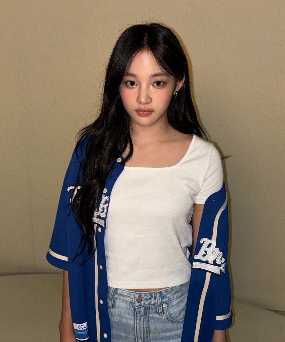 newjeans_loop's tweet image. Predebut.                                Now