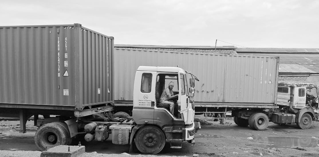 saurabhjain1706's tweet image. #ShreefoodProcessor

2nd lot of 7 containers of Raw Cashew Nuts arrives at our processing unit in this month. 

Happy to deliver the milky white Kernals after processing to our consumer.