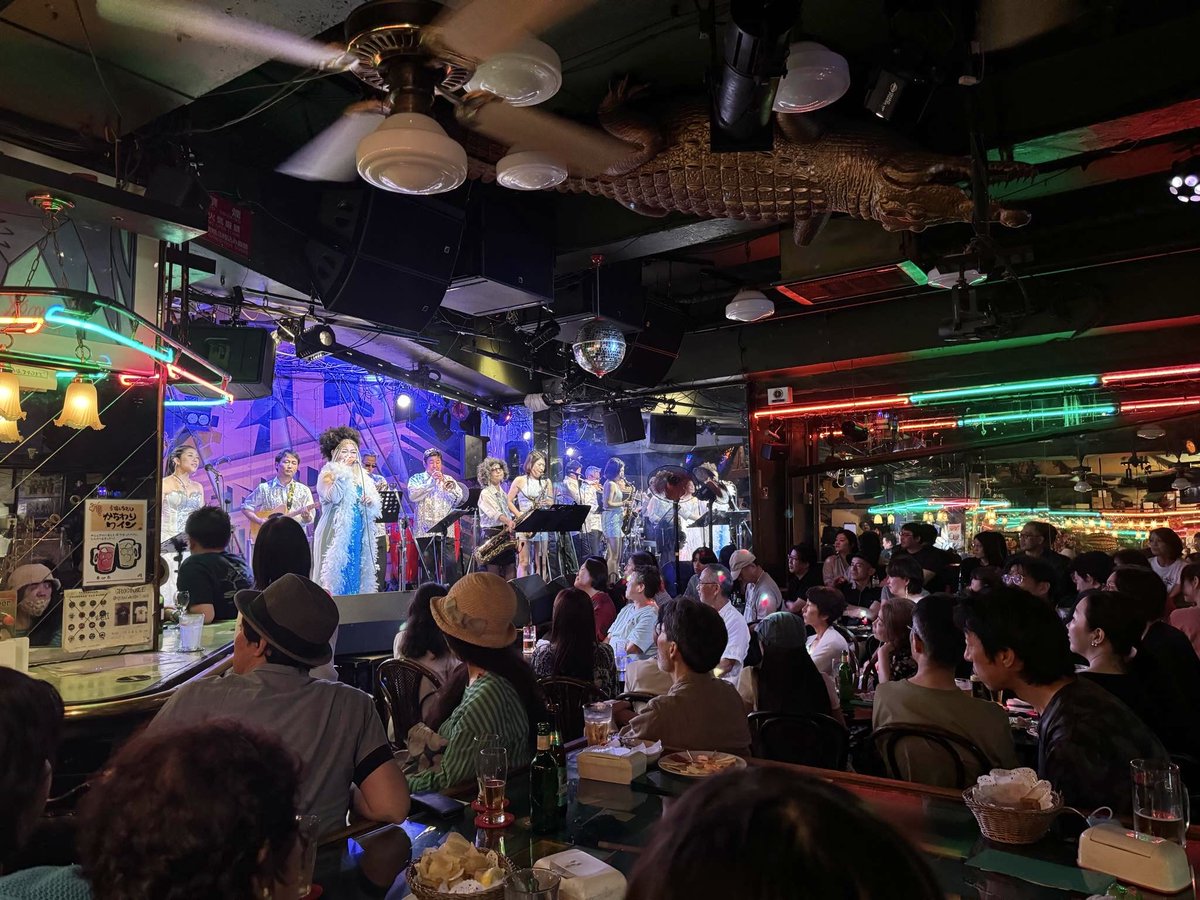 mamyu7utasha's tweet photo. 2024.8.3（sat）Soul&amp;Funk 黒汁fes vol.5
☆ソウル・ファンクナイト☆
ATD ＆ HANDA WANDA～ @原宿クロコダイル ～
ありがとうございました♪
https://t.co/0czYcNspnn

#ハンダワンダ #handawanda #はんだわんだ https://t.co/PjI1WpAHDE