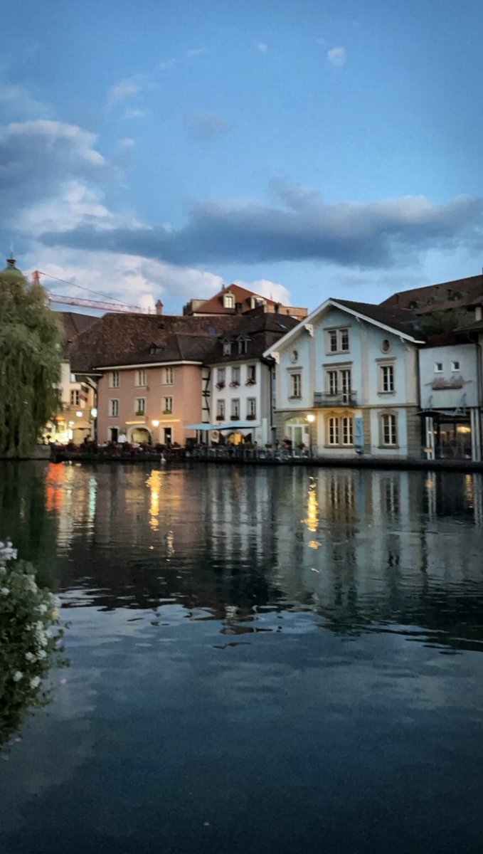 €§ђ6ặ tweet media