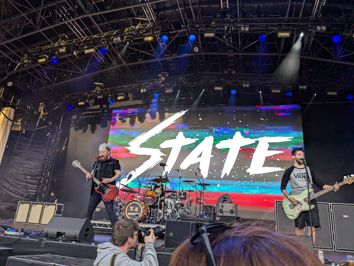 NasusBlyth's tweet image. Great to see a local band playing at @ThePieceHall last  night with  @OhnoitsAvon.  And supporting  the  amazing  @mcflymusic.  @StateOfError