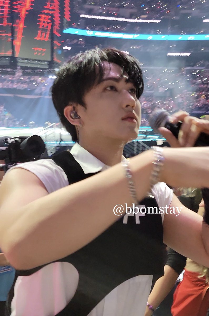 happiest of birthdays to our changbin🩷

MELODIC MASTERMIND CHANGBIN
#오늘_창빈생일_다다rr랐지
#TheJutdaeKingChangbinDay
#ChangbinRapIconico
#HappyChangbinDay