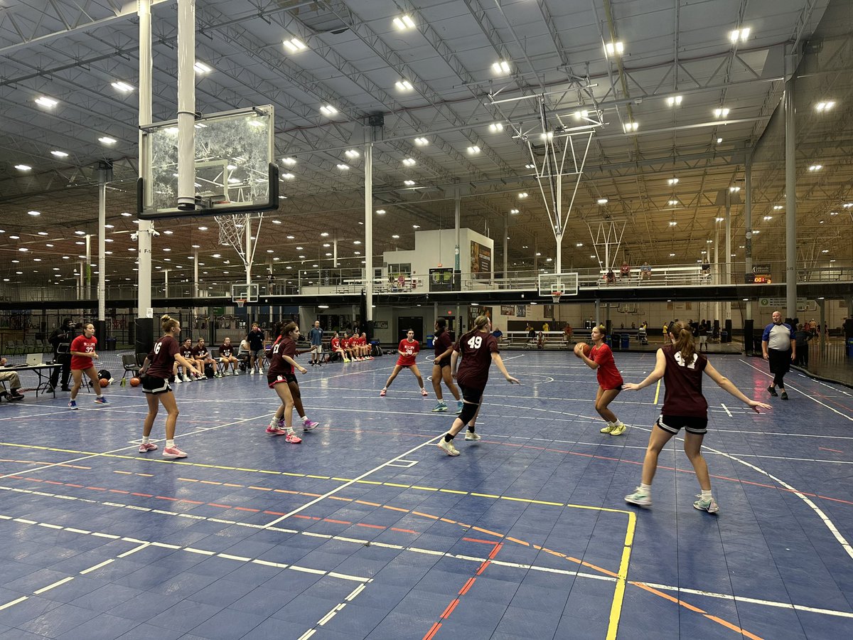 The first girls game of the Big 60 College Exposure Showcase is underway! Catch the games on the free livestream at Big60shootout.org