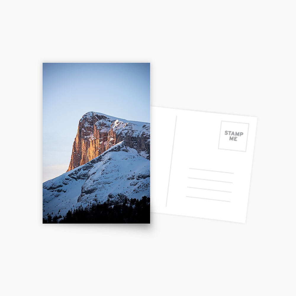DavidGabis's tweet photo. Peak de Bure basked in the warm glow of the bright sun at sunrise. Perfect for nature lovers! bring a touch of the great outdoors into any space!

#sunset #sunrise #findyourthing #redbubble #devoluy #mountain #snow #winter #artprint #photography #landscape #france #picdebure https://t.co/b6847dyDnR