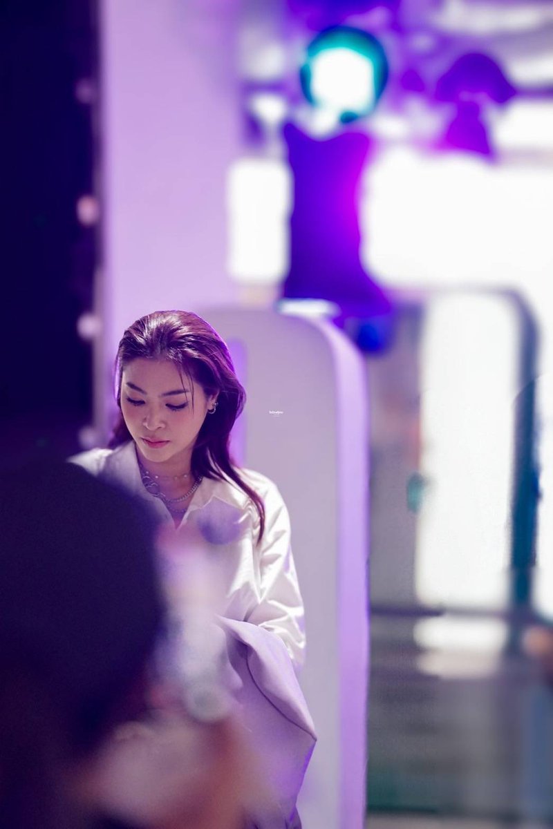 malisorn00's tweet photo. You  guys are really meaningful for me. And thank for coming I’m feel very full of love because of you. 🩵🩷💜🤍💙❤️🧡💛💚 🤗💋 #fayeperaya https://t.co/NKsavbmMRH