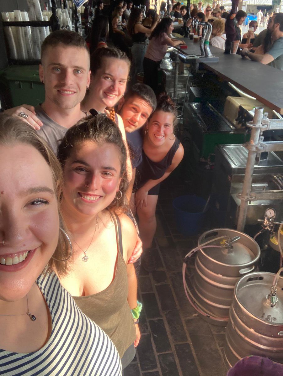 Jai herrikoien saretzerik gabe ezin dugu aste nagusi piratarik aurrera atera. Eskerrik asko zuen laguntzagatik <a href="/ErnaiOiartzun/">Ernai Oiartzun</a> <a href="/oaingozH/">Oreretan</a> eta Astiarrako gazte asanblada! 🏴‍☠️