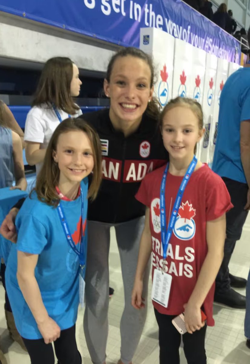 Eight years ago a then 16-year-old Penny Oleksiak was named closing ceremony flag-bearer for Canada after winning four medals.

Summer McIntosh, 17, has been named co-closing flag bearer for Canada after winning four medals.

The two took this photo ahead of the Rio Games.