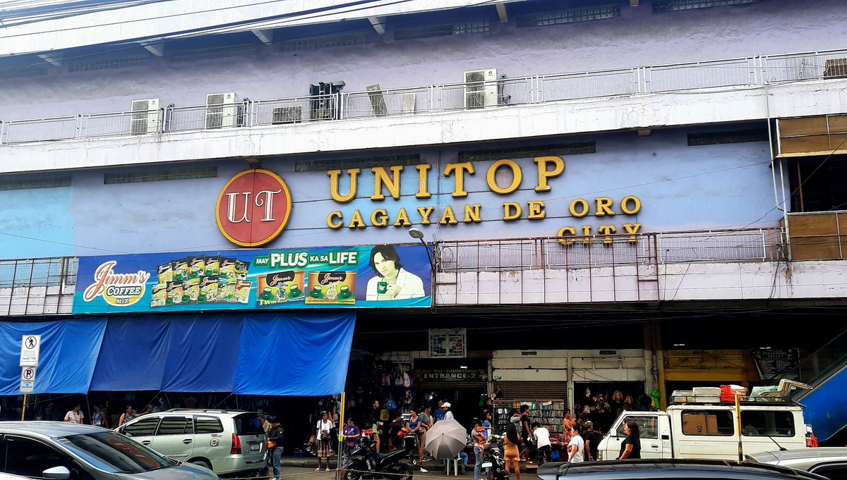 frank_savadera's tweet image. Why go to the big mall when the same items here are at least 10% cheaper. 
#Unitop
#shopping #cagayandeOro
#NorthernMindanao