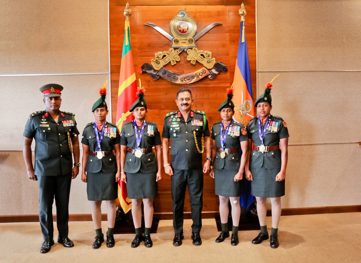 Sri_Lanka_Army's tweet image. Commander of the Army extends his best wishes to Corporal M.A.A Sanjeewani, the new T20 Captain of the Sri Lanka Women’s Cricket Team for tour in Ireland, and all Army cricketers . 🇱🇰🏏 #ArmyPride #SLWomensCricket
@OfficialSLC @DailyNews_lk @newsdotlk @MoYS_SriLanka @LkDefence