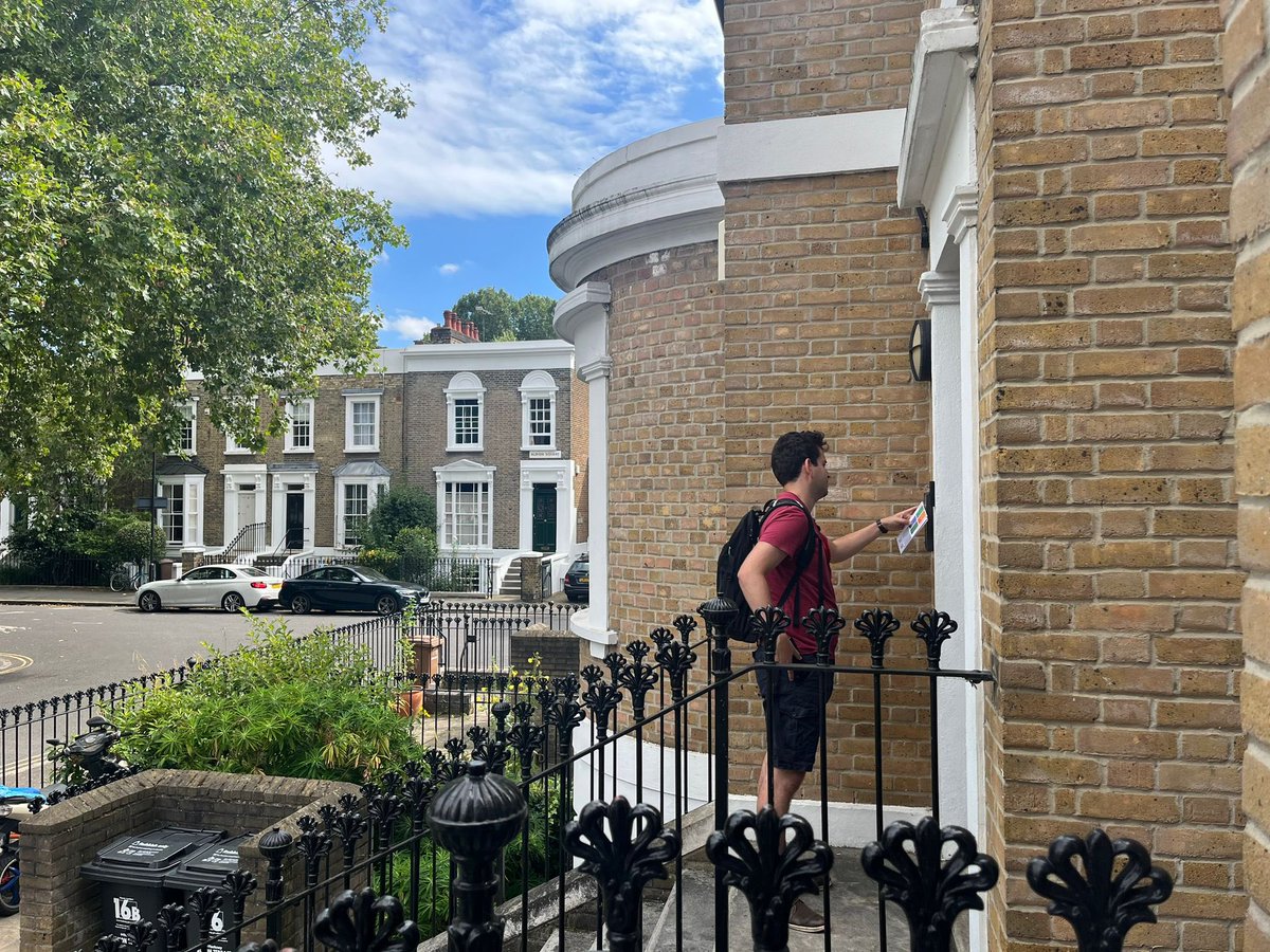 Anna Lynch tweet media