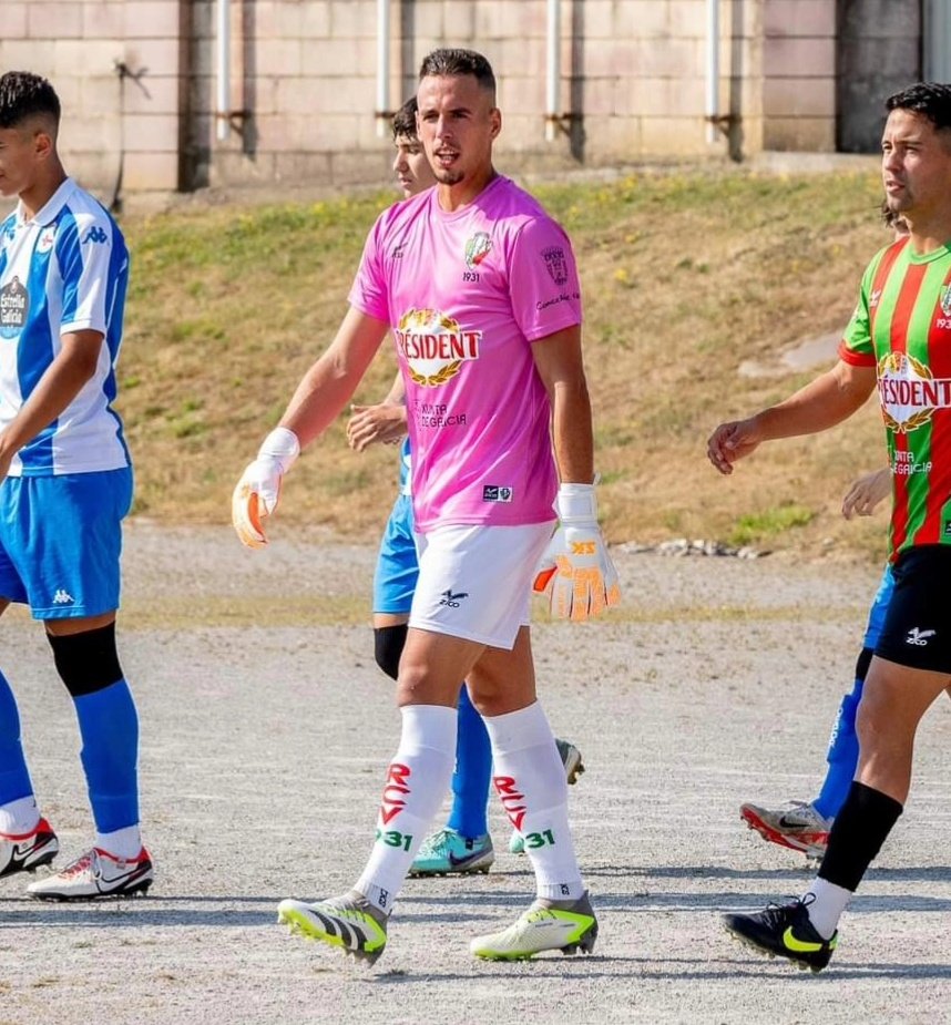ASantome1's tweet photo. Temporada 24/25 ❤️💚 #sentimentoRCV
@SajakSports 🧤⚽ https://t.co/AYyXGBqbiy