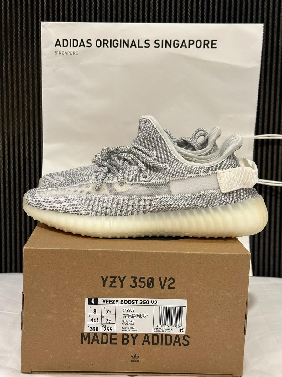 __mikayscart's tweet photo. NOT KPOP RELATED ~ HELP RT

❗️CAN DO 3 MONTHS INSTALLMENT❗️

WTS LFB ADIDAS YEEZY BOOST 350 V2 
Php 15,000.00
Size : 8

YEEZY SLIDE BLUE
Php 6,500.00

YEEZY SLIDE GRAY
Php 7,000.00

YEEZY SLIDE BLACK
Php 7,500.00

📍Tondo, Manila
💳 Gcash / Bank Transfer (Security Bank) https://t.co/s6Blu1B04m